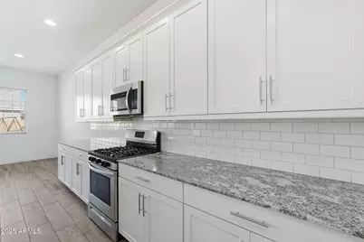 204 E Taurus Place, Chandler, AZ 85249 - Photo 12