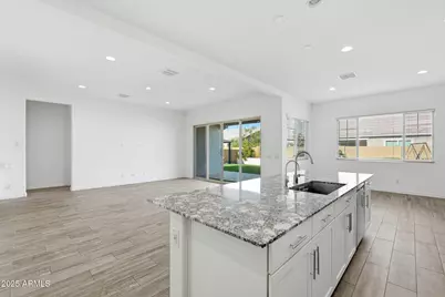 204 E Taurus Place, Chandler, AZ 85249 - Photo 12