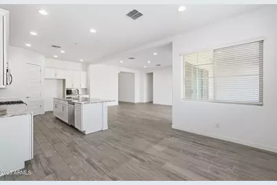 204 E Taurus Place, Chandler, AZ 85249 - Photo 16