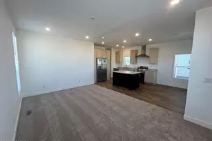 17065 E Peak Ln, Red Rock, AZ 85145 - Photo 2