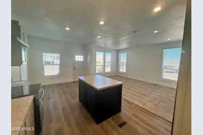 17065 E Peak Lane #326, Red Rock, AZ 85145 - Photo 4