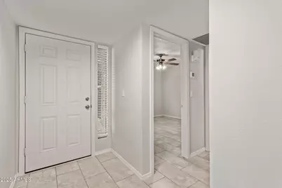 12810 S 50th Way, Phoenix, AZ 85044 - Photo 4