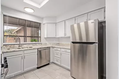 12810 S 50th Way, Phoenix, AZ 85044 - Photo 10