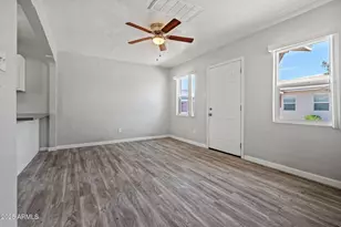 528 E Pierson St, Phoenix, AZ 85012 - Photo 4