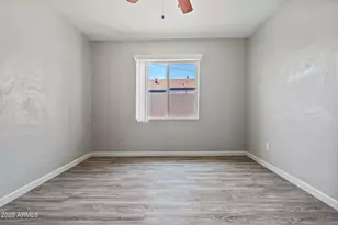 528 E Pierson St, Phoenix, AZ 85012 - Photo 20