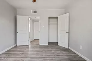 528 E Pierson St, Phoenix, AZ 85012 - Photo 24