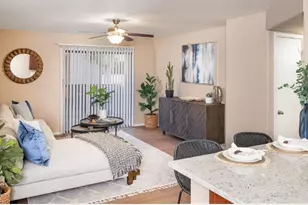 13440 N 44th St, Phoenix, AZ 85032 - Photo 2