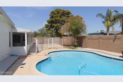 4008 W Davidson Lane, Phoenix, AZ 85051 - Photo 4