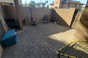 4112 N 69th Dr, Phoenix, AZ 85033 - Photo 2
