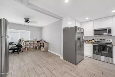 2302 E Yale Street, Phoenix, AZ 85006 - Photo 8