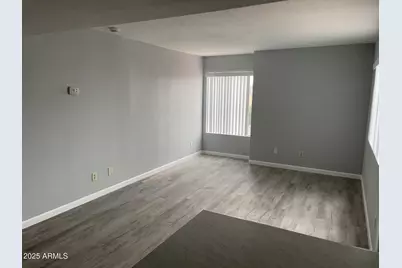 1002 N 25th Place #10, Phoenix, AZ 85008 - Photo 4