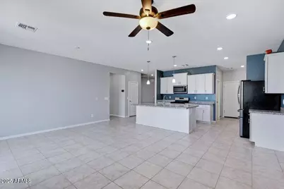 12657 W Orangewood Avenue, Glendale, AZ 85307 - Photo 10