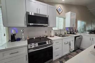 542 S Higley Rd, Mesa, AZ 85206 - Photo 2