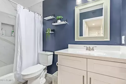 723 E Desert Drive S, Phoenix, AZ 85042 - Photo 28