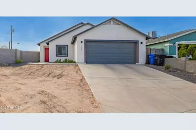 723 E Desert Drive S, Phoenix, AZ 85042 - Photo 1