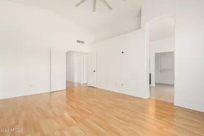 8338 W Paradise Drive, Peoria, AZ 85345 - Photo 18