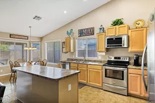 2864 E Pony Ct, Gilbert, AZ 85295 - Photo 8