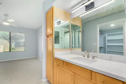 9990 N Scottsdale Road #Apt 1030, Paradise Valley, AZ 85253 - Photo 24