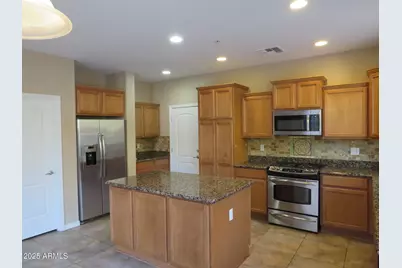 28822 N 20th Lane, Phoenix, AZ 85085 - Photo 10