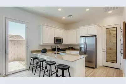 25134 N 177th Avenue, Surprise, AZ 85387 - Photo 12