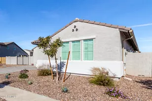 1190 E Meadowridge Dr, Casa Grande, AZ 85122 - Photo 4