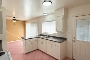 617 W Minton St, Phoenix, AZ 85041 - Photo 10