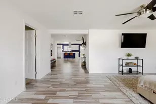 2318 W Pinchot Ave, Phoenix, AZ 85015 - Photo 10