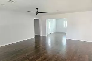 4139 E Clarendon Ave, Phoenix, AZ 85018 - Photo 4