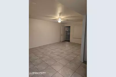 605 N 4th Street #B, Avondale, AZ 85323 - Photo 4