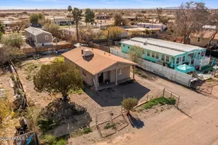 2743 E Saguaro Dr, Casa Grande, AZ 85194 - Photo 2