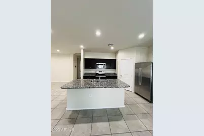 24368 W Albeniz Place, Buckeye, AZ 85326 - Photo 4