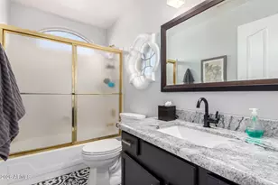 8935 W Kerry Ln, Peoria, AZ 85382 - Photo 20