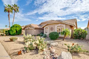 8935 W Kerry Ln, Peoria, AZ 85382 - Photo 2