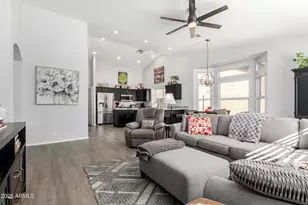 8935 W Kerry Ln, Peoria, AZ 85382 - Photo 8