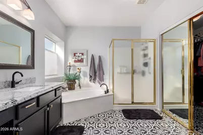 8935 W Kerry Lane, Peoria, AZ 85382 - Photo 16