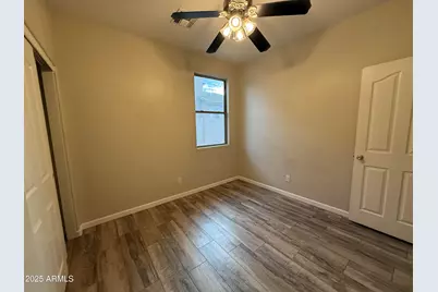 11940 W Alvarado Road, Avondale, AZ 85392 - Photo 10