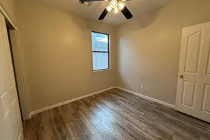 11940 W Alvarado Rd, Avondale, AZ 85392 - Photo 10