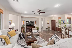 21893 N 261st Ave N, Buckeye, AZ 85396 - Photo 10