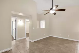 3236 W Lone Cactus Dr, Phoenix, AZ 85027 - Photo 18