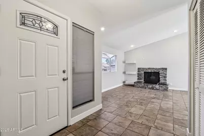 2148 W Inlet Loop, Mesa, AZ 85202 - Photo 4