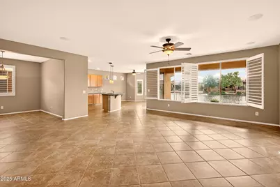 42575 W Abbey Road, Maricopa, AZ 85138 - Photo 10
