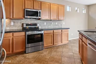 42575 W Abbey Rd, Maricopa, AZ 85138 - Photo 14