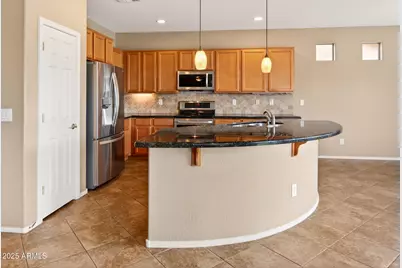 42575 W Abbey Road, Maricopa, AZ 85138 - Photo 12
