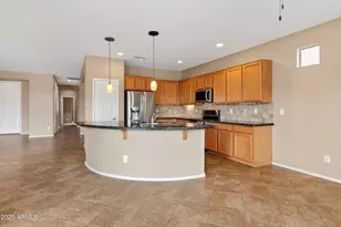 42575 W Abbey Rd, Maricopa, AZ 85138 - Photo 20
