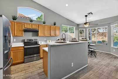 15427 S 16th Avenue, Phoenix, AZ 85045 - Photo 8