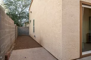 1018 W Libra Dr, Tempe, AZ 85283 - Photo 24