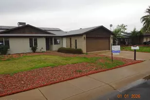 9101 N 57th Ave, Glendale, AZ 85302 - Photo 2