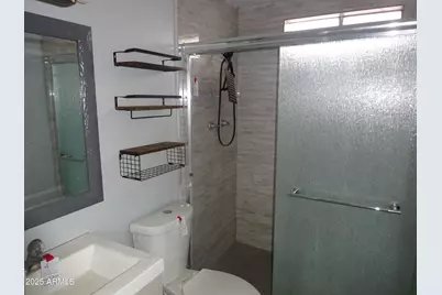 9101 N 57th Avenue, Glendale, AZ 85302 - Photo 14