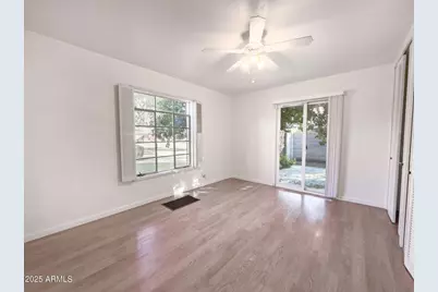 41 E Myrtle Avenue, Phoenix, AZ 85020 - Photo 16
