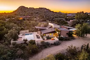 9420 N 38th St, Phoenix, AZ 85028 - Photo 1